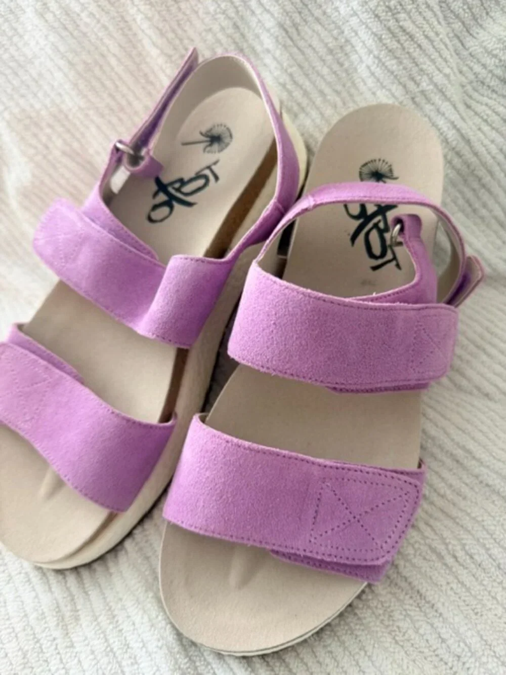 OTBT Pink Suede Adjustable Platform Sandals – Women’s